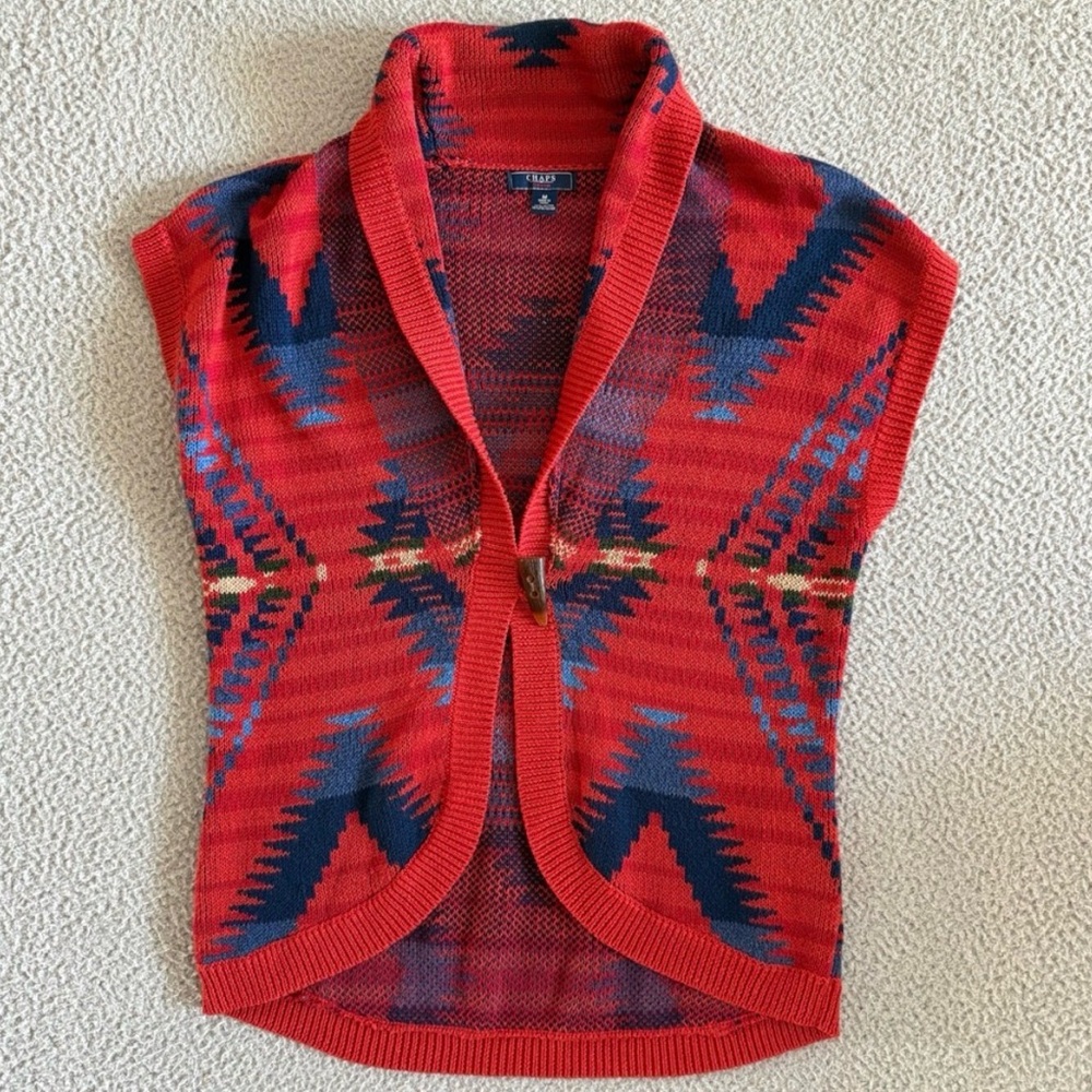 Vintage Chaps Southwestern
Shawl Collar Vest Sweater sz L
Red Toggle Horn Aztec